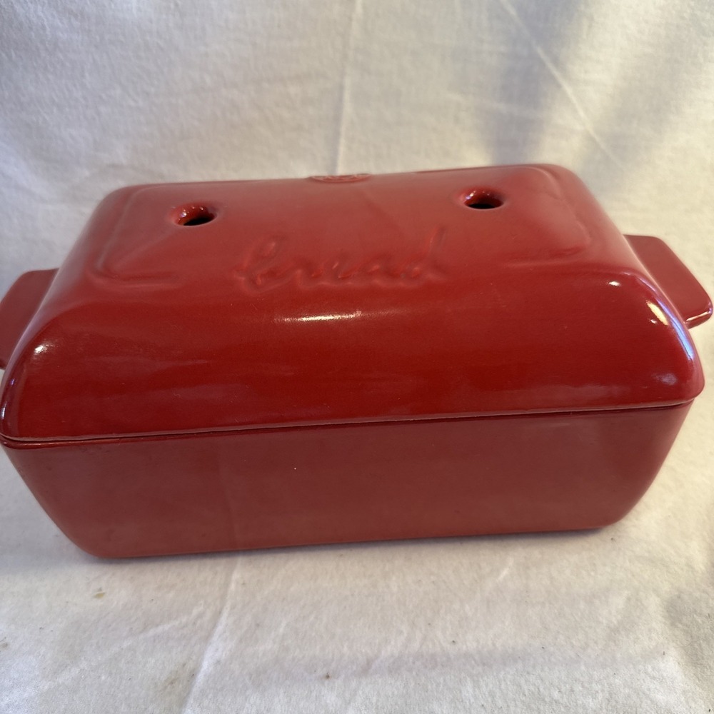 Emile Henry Made In France Bread Loaf Baker, 9x5" Red Burgundy & Lid Gently Used